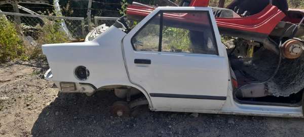 RENAULT TALİANT ÇIKMA YEDEK SAĞ ARKA KAPI